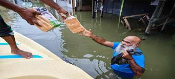 People set example for politicians to follow - Jehan Perera